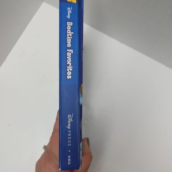 Storybook Collection: Disney Bedtime Favorites by Disney Book Group - Picture 8 of 8